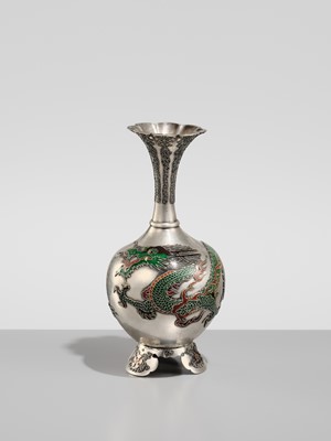 Lot 24 - UJITADA: A SUPERB CLOISONNÉ ENAMEL APPLIED SILVER ‘DRAGON’ VASE