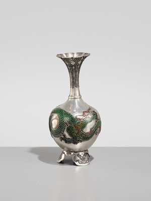 Lot 24 - UJITADA: A SUPERB CLOISONNÉ ENAMEL APPLIED SILVER ‘DRAGON’ VASE