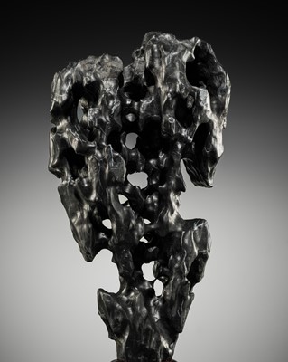 Lot 123 - A ‘BURSTING CLOUDS’ SCHOLAR’S ROCK, GONGSHI, LATE QING TO REPUBLIC PERIOD
