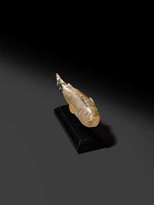 Lot 81 - A SUPERB ROMAN ROCK CRYSTAL ‘FISH’ FLASK, CIRCA 1ST CENTURY AD