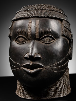 Lot 70 - AN IRON-INLAID BRONZE TROPHY HEAD, EDO PEOPLES, 18TH-19TH CENTURY