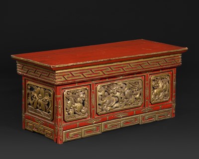 Lot 766 - A FOLDABLE GILT- AND RED-LACQUERED ALTAR TABLE, 19TH CENTURY