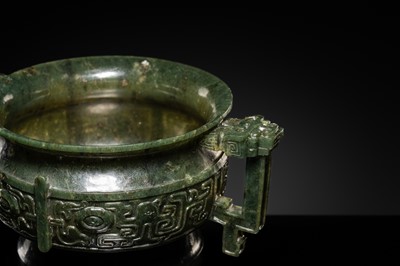A SPINACH GREEN JADEITE GUI-FORM CENSER, LATE QING DYNASTY