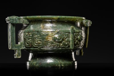 A SPINACH GREEN JADEITE GUI-FORM CENSER, LATE QING DYNASTY