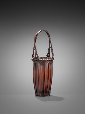 Lot 1558 - KOSUGE CHIKUDO (ATTR.): A BAMBOO AND RATTAN ‘HOTEI CHIKU’ HANAKAGO (FLOWER BASKET)