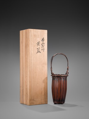 Lot 1558 - KOSUGE CHIKUDO (ATTR.): A BAMBOO AND RATTAN ‘HOTEI CHIKU’ HANAKAGO (FLOWER BASKET)