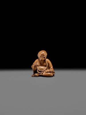 Lot 156 - A SUPERB INLAID WOOD NETSUKE OF A MAN WITH AN OKAME MASK, SCHOOL OF KOKEISAI SANSHO