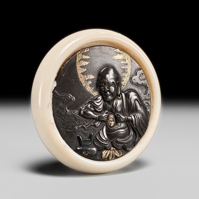 Lot 357 - AN IVORY AND SHIBUICHI KAGAMIBUTA OF GOBAKA