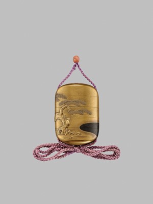 Lot 13 - A FINE ZESHIN-STYLE FOUR-CASE GOLD LACQUER INRO WITH A PINE TREE AND THE FULL MOON