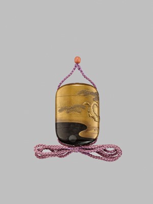 Lot 13 - A FINE ZESHIN-STYLE FOUR-CASE GOLD LACQUER INRO WITH A PINE TREE AND THE FULL MOON