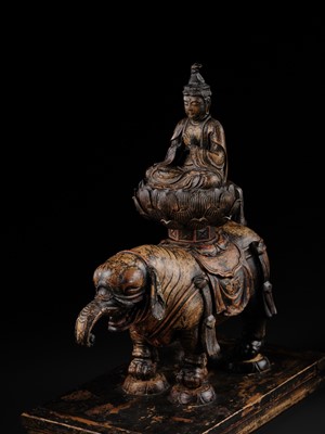 Lot 162 - A SUPERB AND VERY RARE CARVED WOOD FIGURE OF FUGEN BOSATSU ON ELEPHANT, KAMAKURA PERIOD, THE DATING CONFIRMED BY A C14 TEST