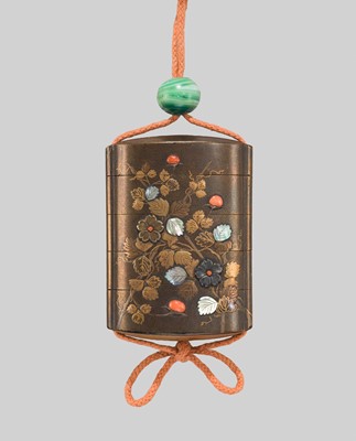 Lot 41 - A FOUR-CASE SHIBAYAMA-STYLE LACQUER INRO WITH BLOSSOMS AND BERRIES