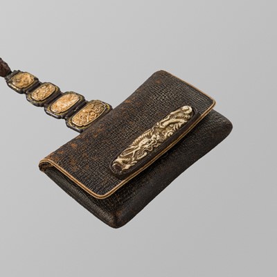 Lot 69 - HASEGAWA IKKO: A LEATHER TABAKO-IRE (POUCH) WITH FINE IVORY FITTINGS