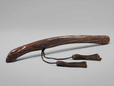 AN UNUSUAL HARDWOOD BOKUTO (DOCTOR’S SWORD) OF A DRAGON FISH (SHACHIHOKO)