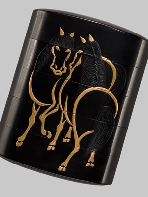 Lot 12 - ZESHIN: A LARGE FOUR-CASE LAQUER INRO WITH HORSES