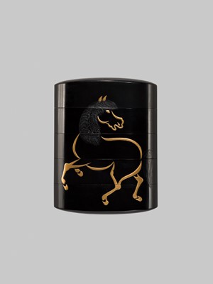 Lot 12 - ZESHIN: A LARGE FOUR-CASE LAQUER INRO WITH HORSES