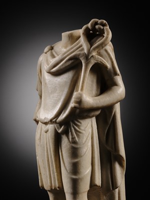 Lot 67 - AN IMPORTANT AND RARE ROMAN MARBLE STATUE OF HERMANUBIS, 1St-2ND CENTURY AD