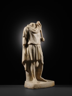 Lot 67 - AN IMPORTANT AND RARE ROMAN MARBLE STATUE OF HERMANUBIS, 1St-2ND CENTURY AD