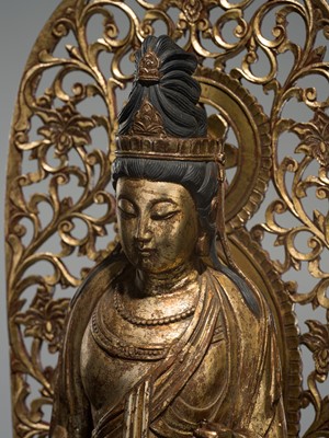 A LARGE GILT-LACQUERED WOOD FIGURE OF AMIDA NYORAI
