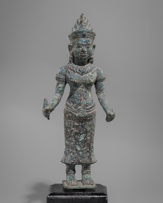 A BRONZE FIGURE OF UMA, ANGKOR PERIOD, 14TH-15TH CENTURY