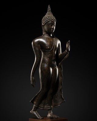 Lot 433 - A BRONZE FIGURE OF THE WALKING BUDDHA, SUKHOTHAI KINGDOM