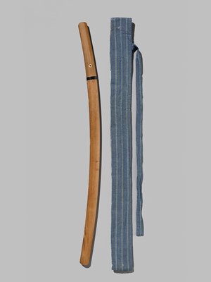 AN IMPRESSIVE KATANA IN SHIRASAYA