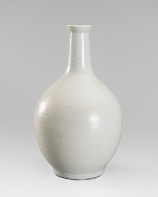 Lot 1412 - A WHITE-GLAZED PORCELAIN BOTTLE VASE, LATE JOSEON DYNASTY