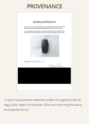 A RARE AND LARGE NEOLITHIC SERPENTINE ‘MASK’ BEAD, LIANGZHU CULTURE