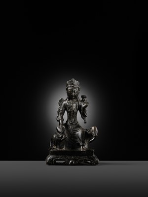 A RARE BRONZE FIGURE OF SAMANTABHADRA RIDING AN ELEPHANT, SONG DYNASTY