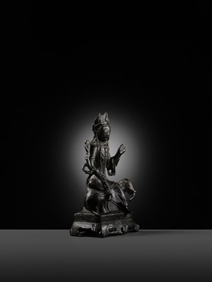 A RARE BRONZE FIGURE OF SAMANTABHADRA RIDING AN ELEPHANT, SONG DYNASTY