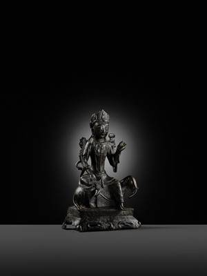 A RARE BRONZE FIGURE OF SAMANTABHADRA RIDING AN ELEPHANT, SONG DYNASTY