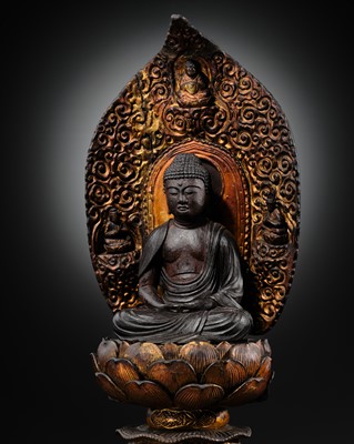 Lot 160 - A RARE AND EARLY GILT-LACQUERED WOOD FIGURE OF AMIDA NYORAI, HEIAN PERIOD