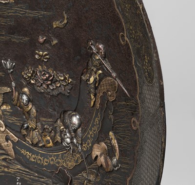 Lot 33 - INOUE OF KYOTO: A FINE KOMAI-STYLE MIXED-METAL-INLAID IRON DISH