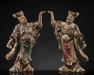 A PAIR OF LARGE (74 CM) EXCEPTIONAL POLYCHROME WOOD FIGURES OF CELESTIAL ATTENDANTS, NANBOKUCHO TO MUROMACHI PERIOD