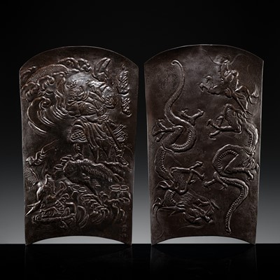 MYOCHIN: A LARGE AND IMPRESSIVE PAIR OF IRON UCHIDASHI CEREMONIAL’SUSANOO-NO-MIKOTE AND DRAGONS’ ARMOR PLATES
