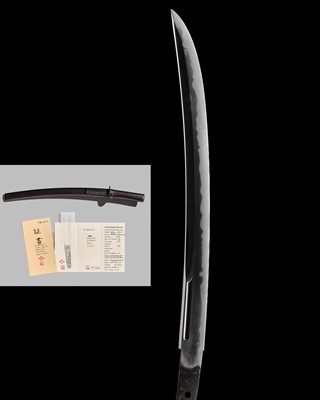Lot 131 - YOSHITSUGU: A SHINTO KO-WAKIZASHI WITH CERTIFICATE