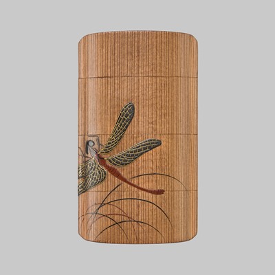 A FINE LIGHT WOOD THREE-CASE LACQUERED INRO WITH DRAGONFLY