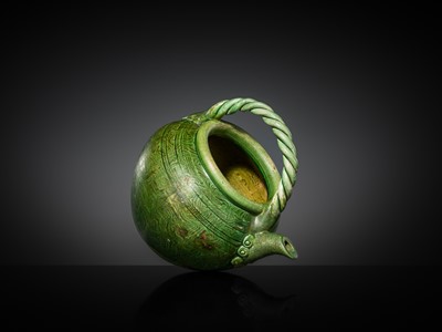 A GREEN-GLAZED MARBLED TEAPOT, LATE TANG DYNASTY-EARLY LIAO DYNASTY