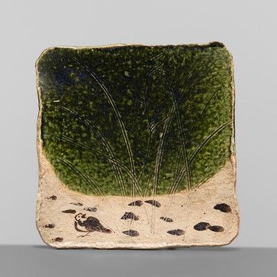 Lot 242 - KITAOJI ROSANJIN: A LARGE ORIBE STYLE SQUARE DISH