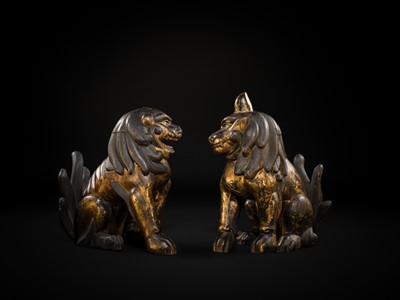 Lot 102 - AN IMPRESSIVE PAIR OF LARGE POLYCHROME AND GILT-LACQUERED WOOD KOMAINU (KOREAN GUARDIAN DOGS), KAMAKURA TO NANBOKUCHO PERIOD