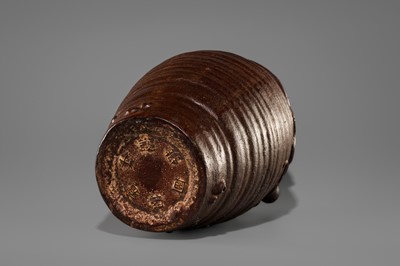 Lot 21 - AN IRON VASE IN THE FORM OF A TAKOTSUBO (OCTOPUS POT)