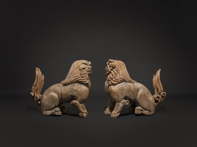 A PAIR OF WOOD KOMAINU (KOREAN GUARDIAN DOGS)