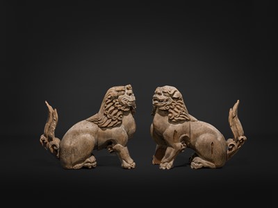 A PAIR OF WOOD KOMAINU (KOREAN GUARDIAN DOGS)