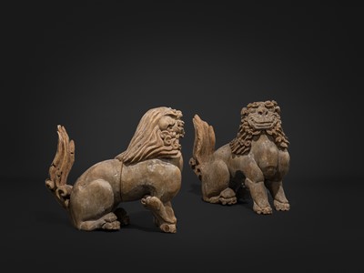 A PAIR OF WOOD KOMAINU (KOREAN GUARDIAN DOGS)