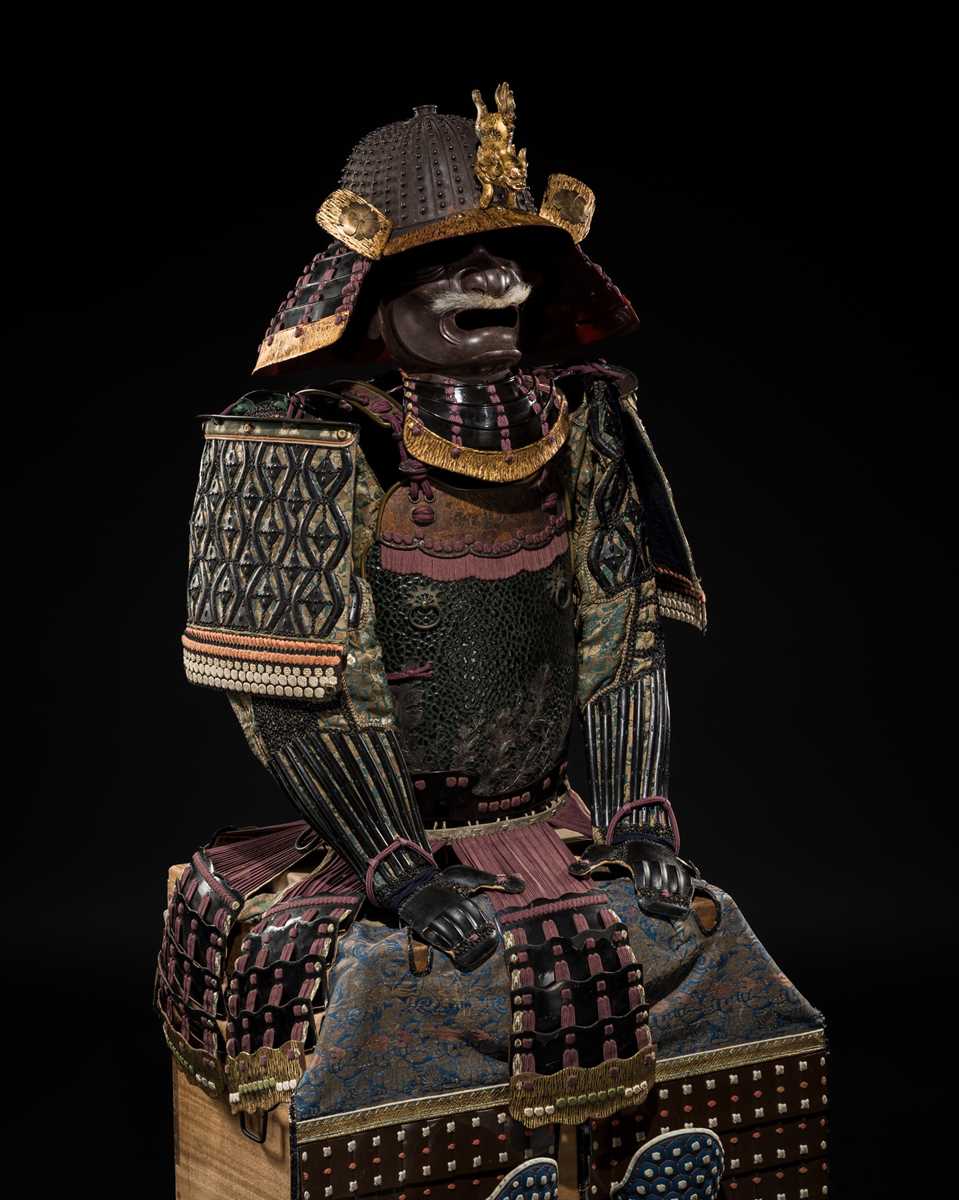 Lot 112 - AN IMPRESSIVE PURPLE LACED KAGA STYLE SUIT OF ARMOR WITH SAKAI CLAN MON AND AN IRON ZABOSHI KABUTO AND MYOCHIN MENPO