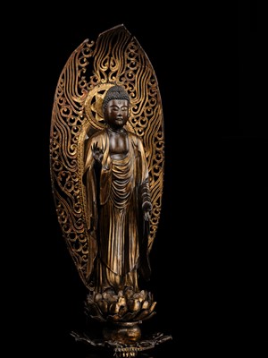 A VERY LARGE (130 CM) GILT-LACQUERED WOOD FIGURE OF AMIDA NYORAI, 18TH CENTURY