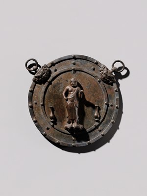 A RARE BRONZE VOTIVE PLAQUE (KAKEBOTOKE) DEPICTING FUDO MYO-O, MUROMACHI PERIOD