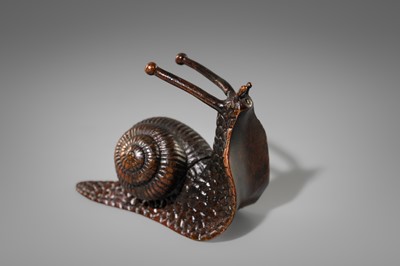 Lot 5 - A SIGNED BRONZE OKIMONO OF A SNAIL