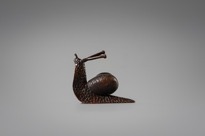 Lot 5 - A SIGNED BRONZE OKIMONO OF A SNAIL