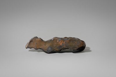 A PATINATED PEWTER OKIMONO OF DARUMA WITH CATS